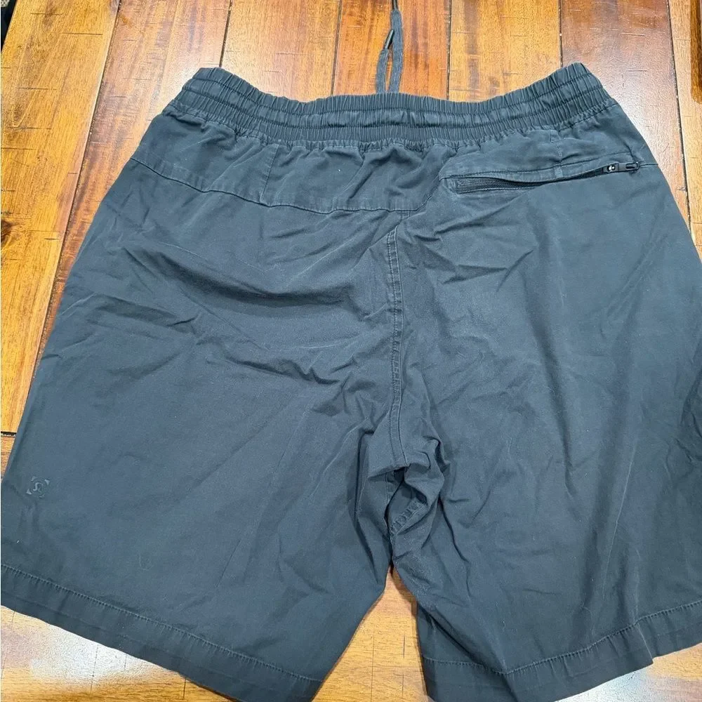 Lululemon Pace Breaker Linerless Short 7”